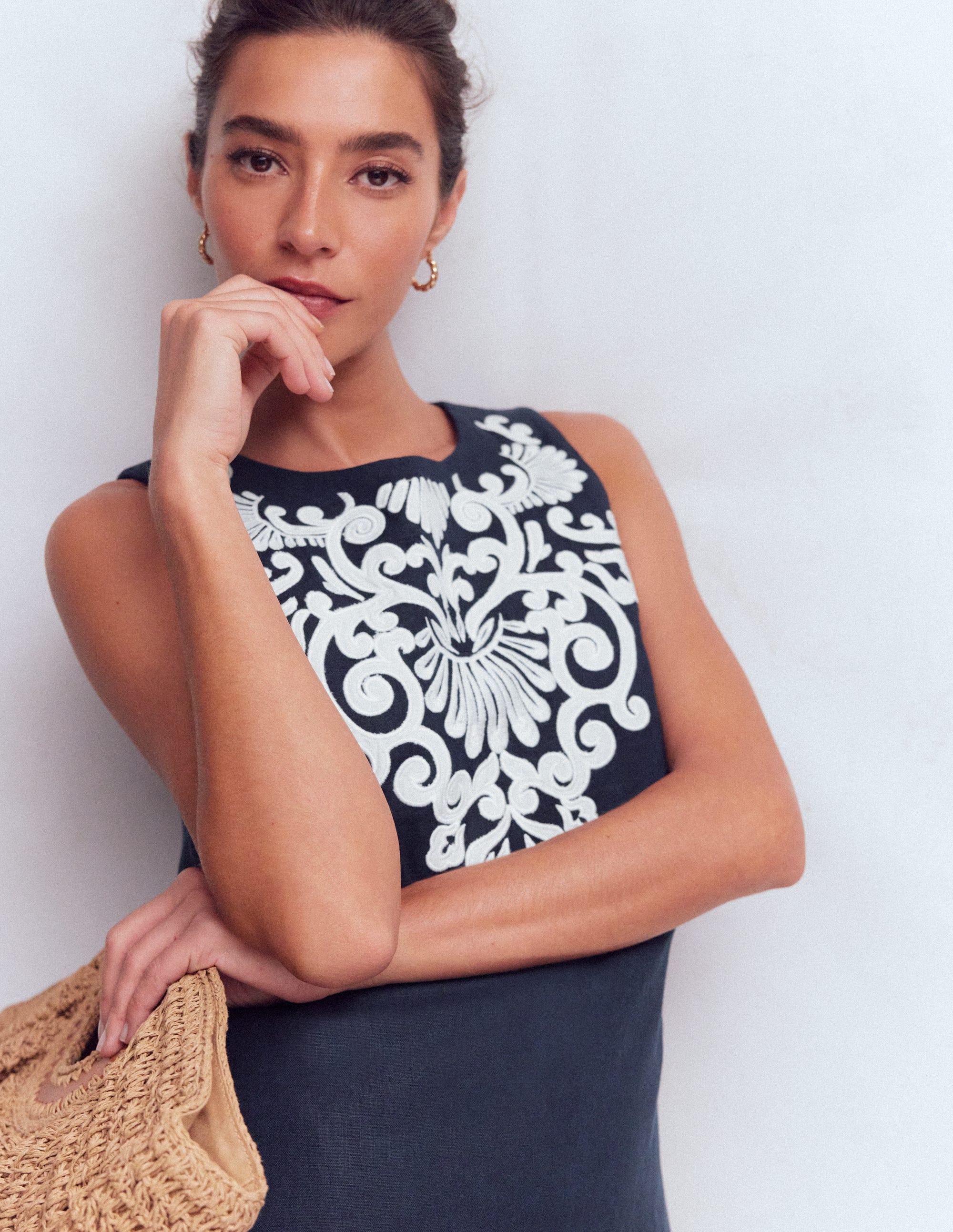 Linen Shift Dress-Navy Embrodiery
