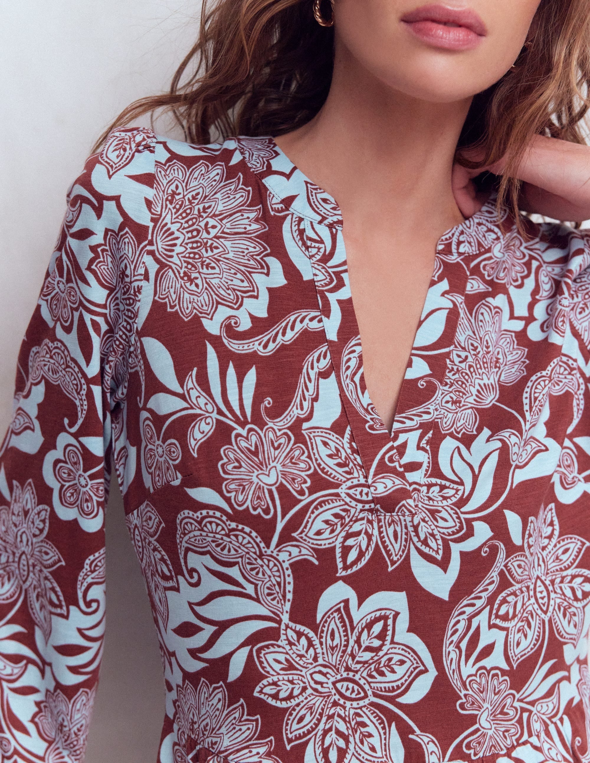 Cathy Notch Neck Jersey Dress-Roasted Brown, Elegant Blossom