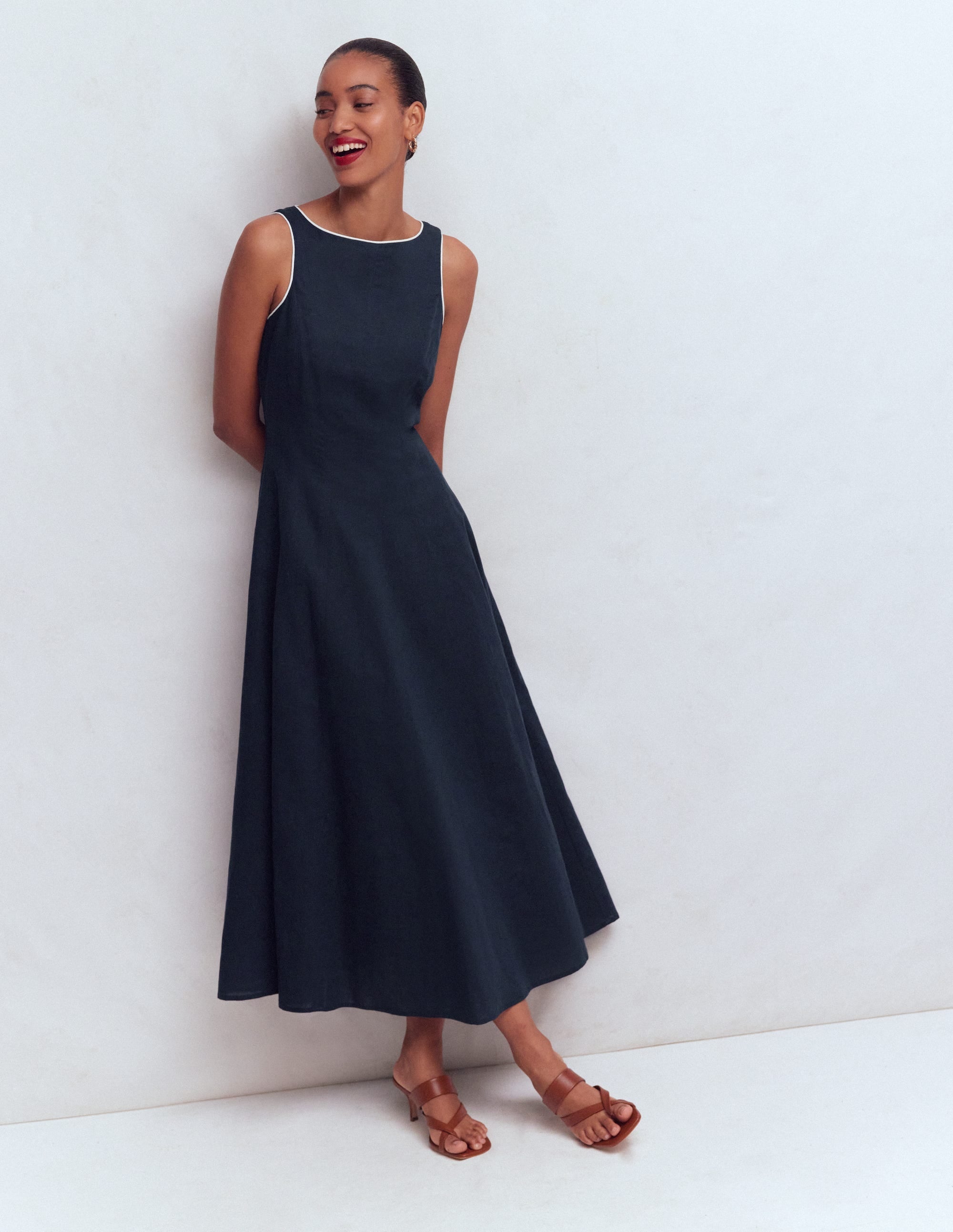 Annet Linen Blend Midi Dress-Navy